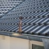 Kupferfigur Dachdecker für die Dachrinne